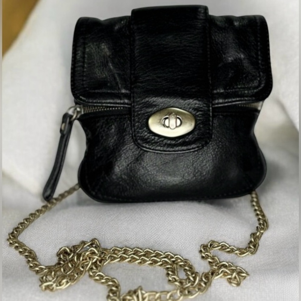 💟Black Leather Chain Mini Crossbody Bag - Picture 3 of 16
